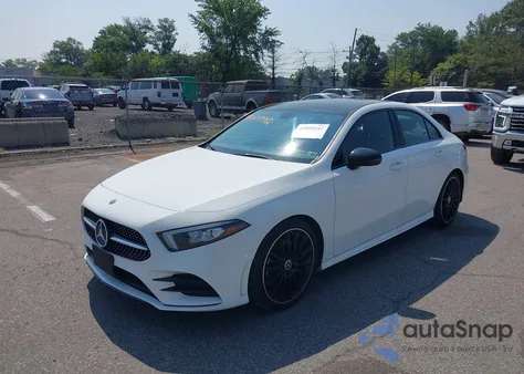 2019 Mercedes-Benz A 220 из США, поврежденный, VIN WDD3G4EB5KW011981